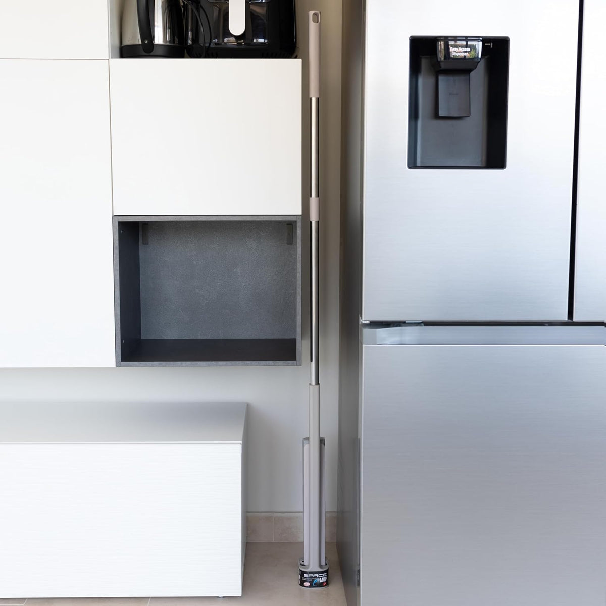 Meridiana Space Mop 4 in 1 con 2 ricambi e secchio pieghevole — dettaglio del prodotto